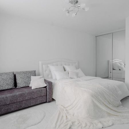 Paulmarie Apartments On Gor'Kogo 41 Babrujsk Eksteriør billede
